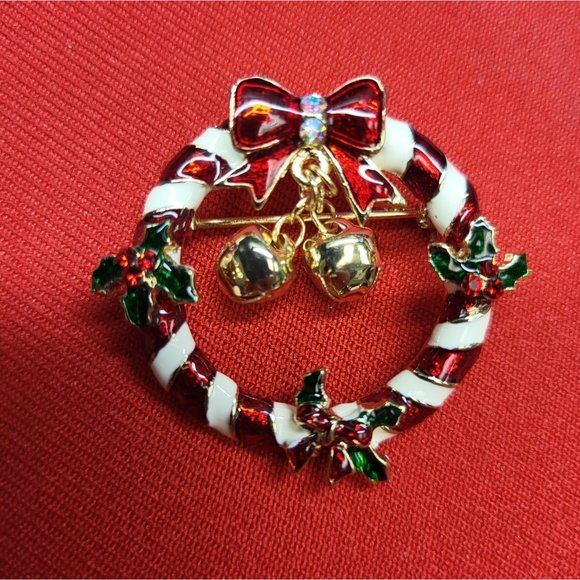 Christmas Pins/ Brooch Set of 2 Christmas Snowman & Candy Cane Wreath Pins - Picture 4 of 9